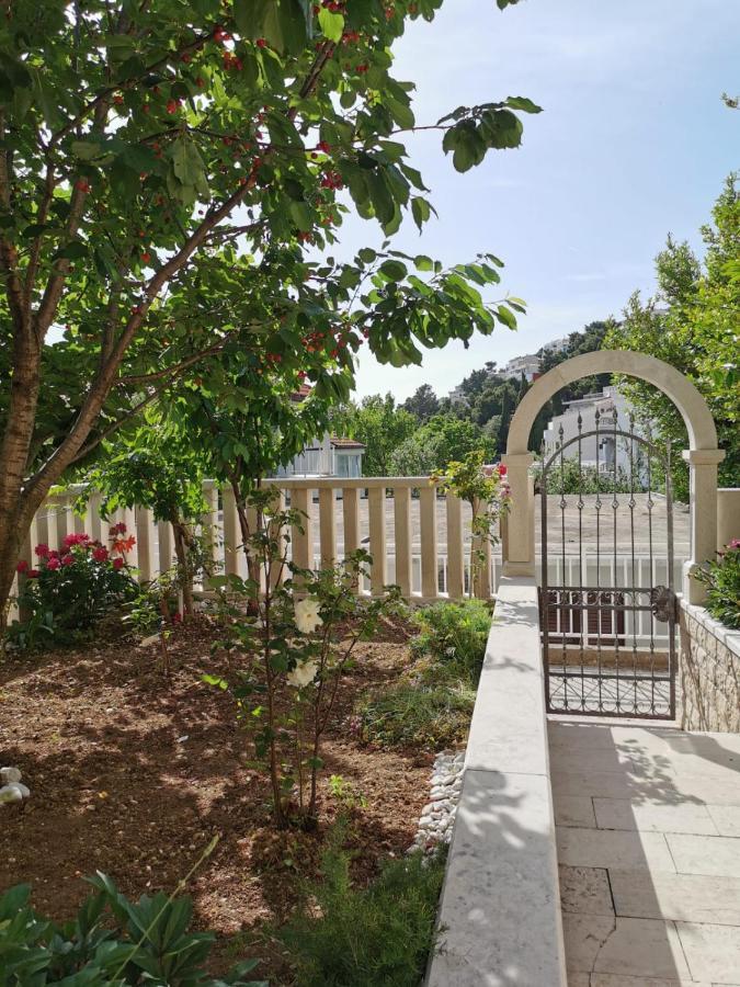 Villa Ruza 30M From The Beach 巴什卡沃达 外观 照片