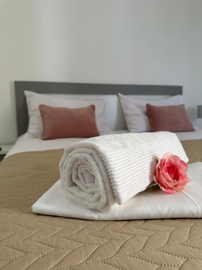 Villa Ruza 30M From The Beach 巴什卡沃达 外观 照片