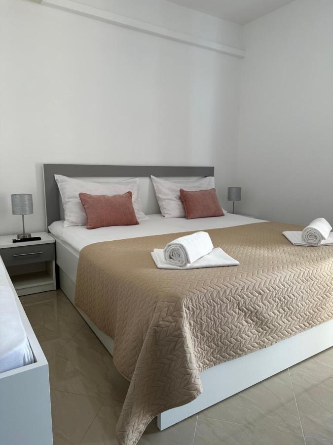 Villa Ruza 30M From The Beach 巴什卡沃达 外观 照片