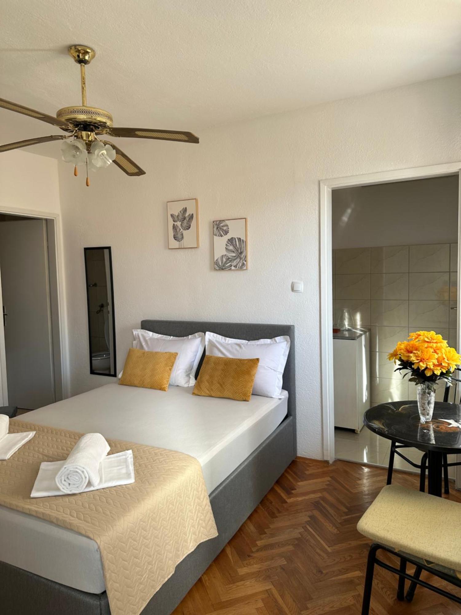 Villa Ruza 30M From The Beach 巴什卡沃达 客房 照片